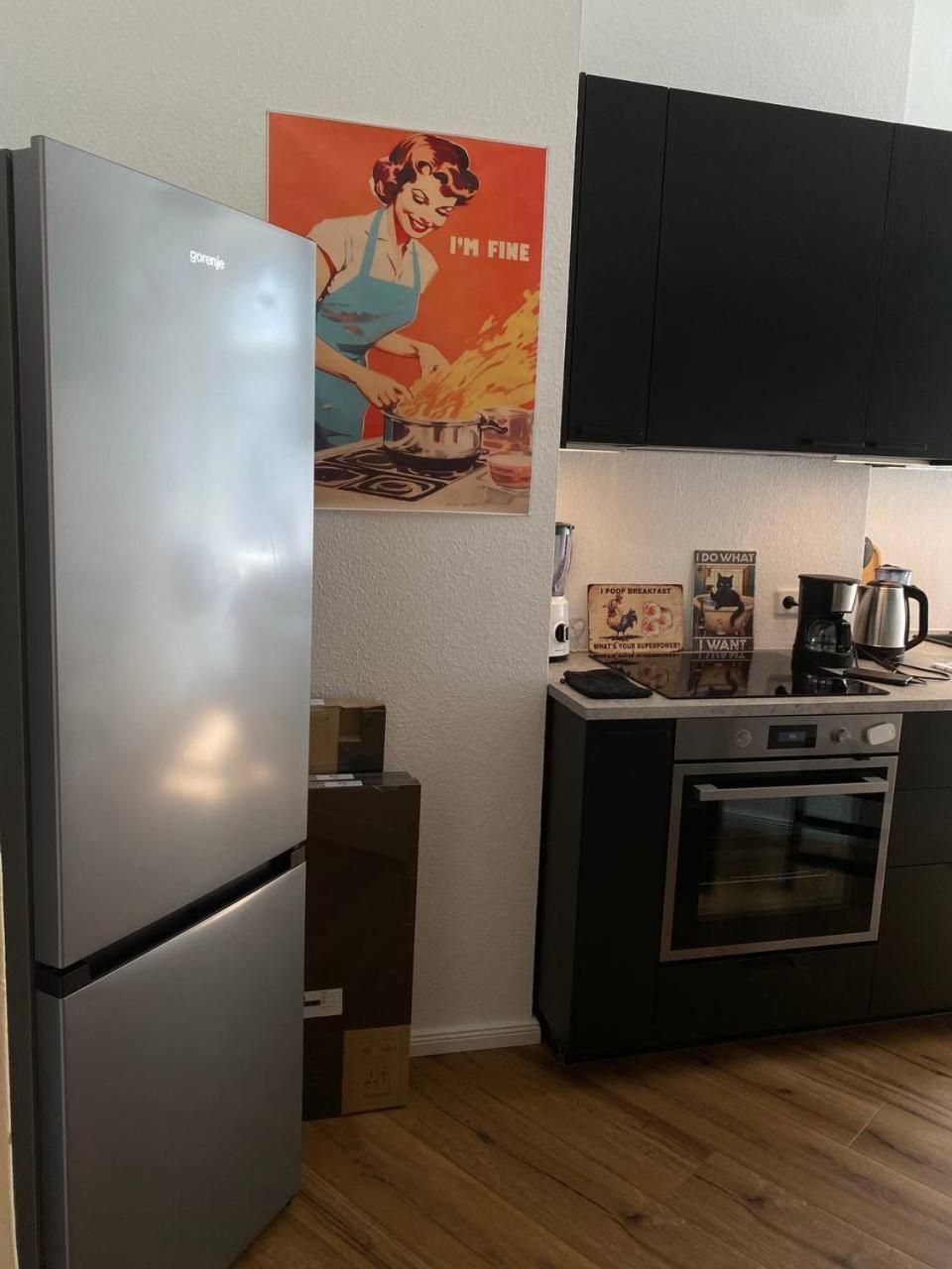 Stylish 2-Room Apartment With Balcony Next To East Side Gallery Берлин Экстерьер фото