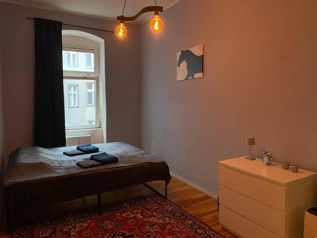 Stylish 2-Room Apartment With Balcony Next To East Side Gallery Берлин Экстерьер фото
